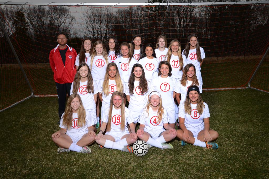 varsity girls soccer team photo